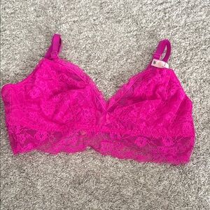 Victoria’s Secret Lace Bralette in Vibrant Pink.size L